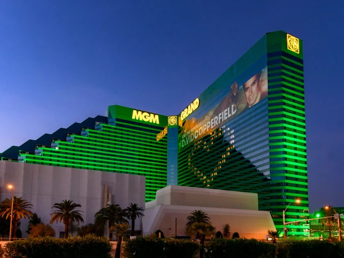 MGM Grand: Легенда Азарта и Гламура